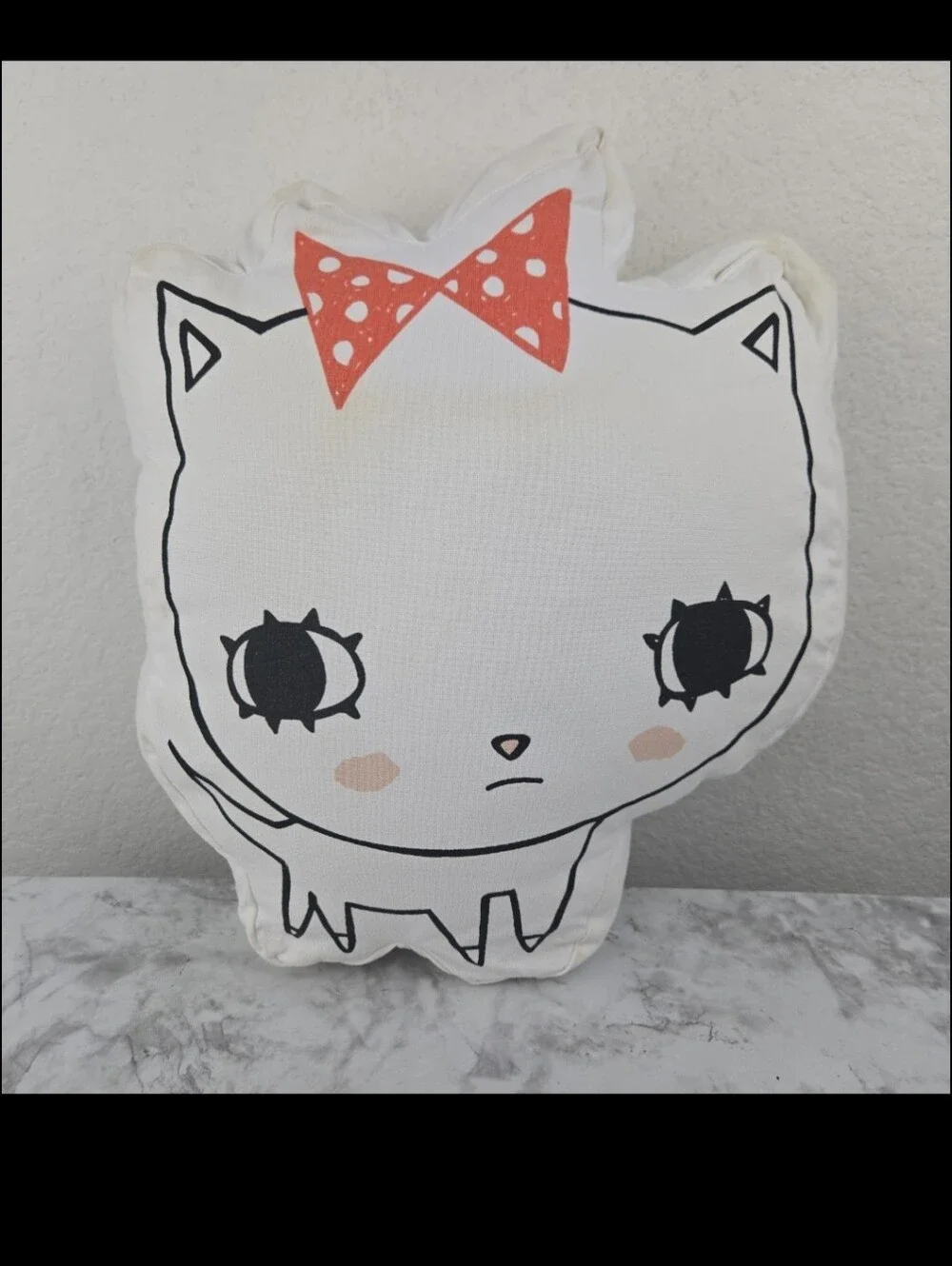 Cute Cat Face Decorative Pillow — White with Coral Bow